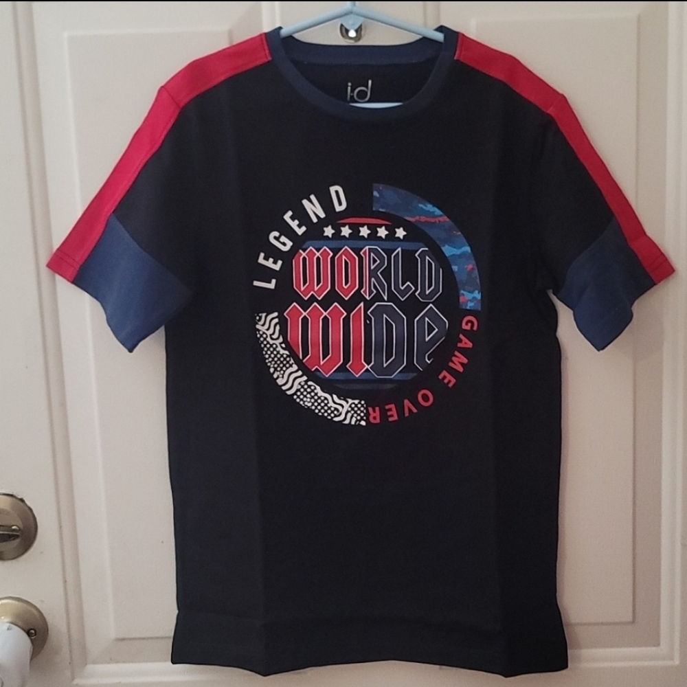I-D IDEOLOGY BOYS LEGEND WORLDWIDE GRAPHIC TEE: BLACK/RED/BLUE: NWOT: SZ L